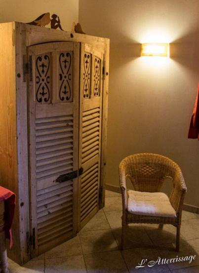 L'Atterrissage Bed & Breakfast Santes Ngoại thất bức ảnh