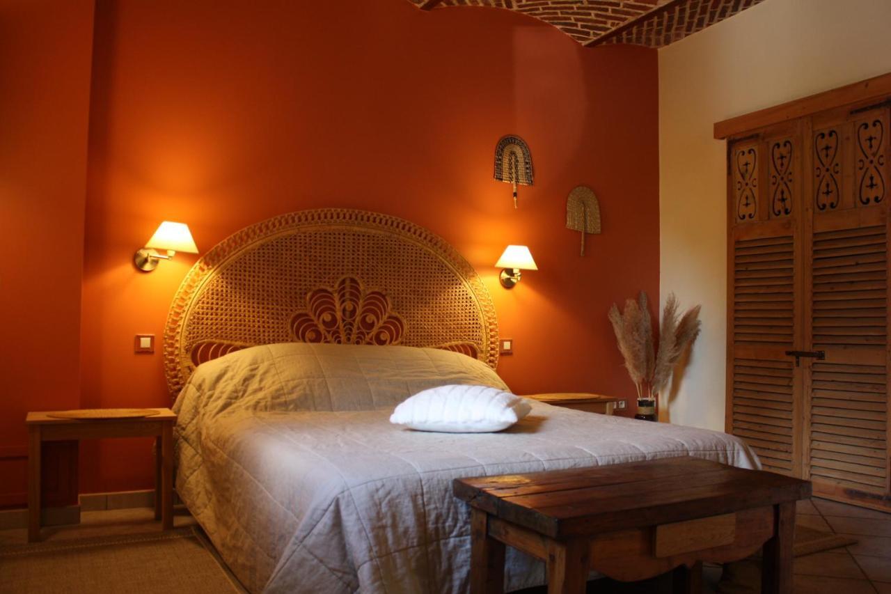 L'Atterrissage Bed & Breakfast Santes Ngoại thất bức ảnh